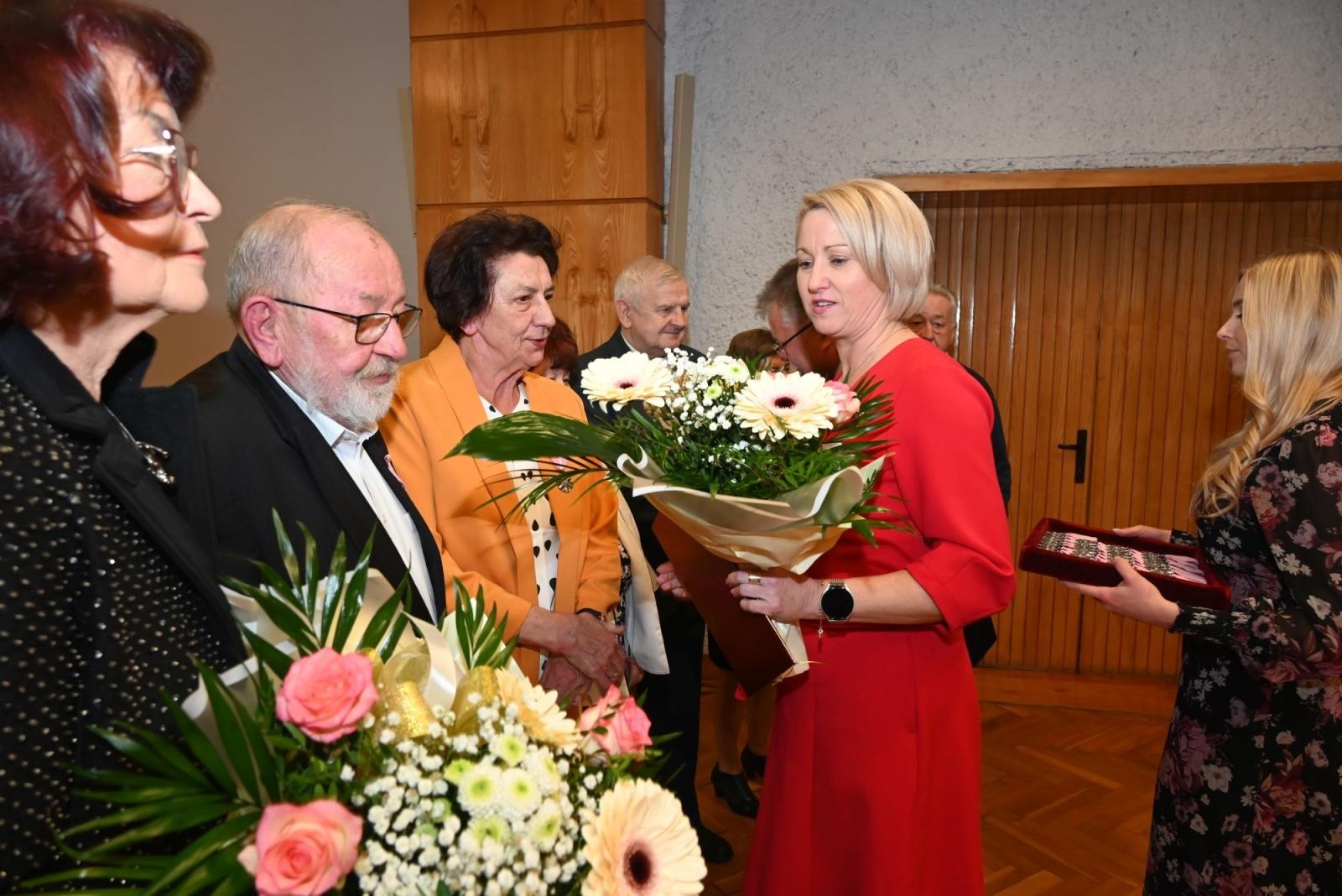 Zdjęcie w galerii na portalu naszraciborz.pl: Złote gody w gminie Krzyżanowice. Świętuje ponad 20 par [FOTO i WIDEO] wiadomości z regionu