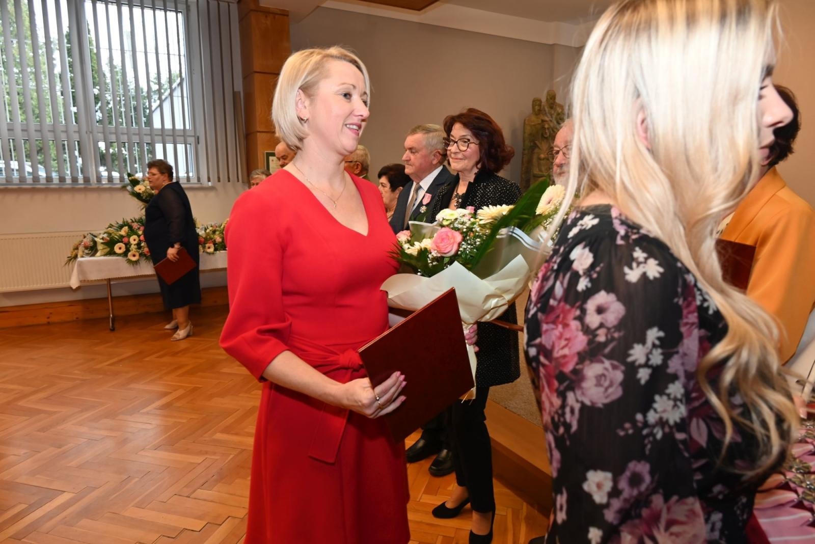 Zdjęcie w galerii na portalu naszraciborz.pl: Złote gody w gminie Krzyżanowice. Świętuje ponad 20 par [FOTO i WIDEO] wiadomości z regionu