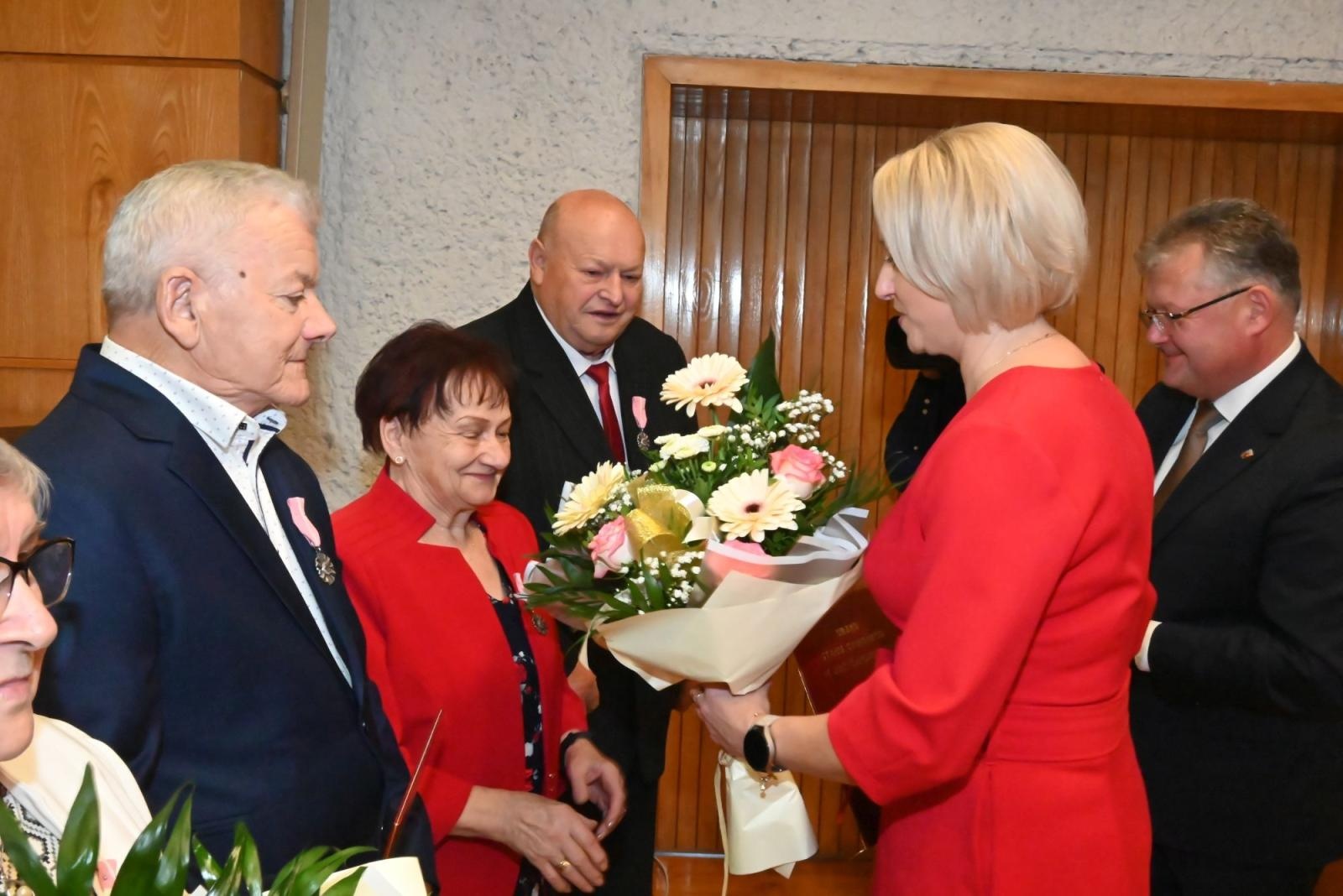 Zdjęcie w galerii na portalu naszraciborz.pl: Złote gody w gminie Krzyżanowice. Świętuje ponad 20 par [FOTO i WIDEO] wiadomości z regionu