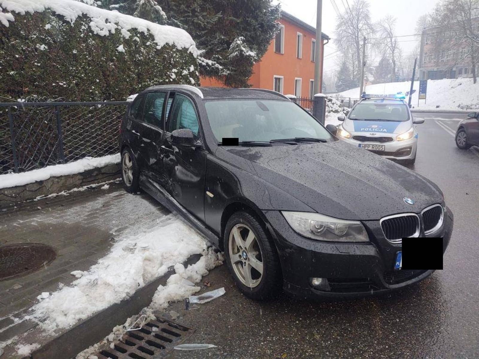 Zdjęcie w galerii na portalu naszraciborz.pl: Zderzenie w Pawłowie, służby ostrzegają, policja apeluje! [FOTO] wiadomości z regionu