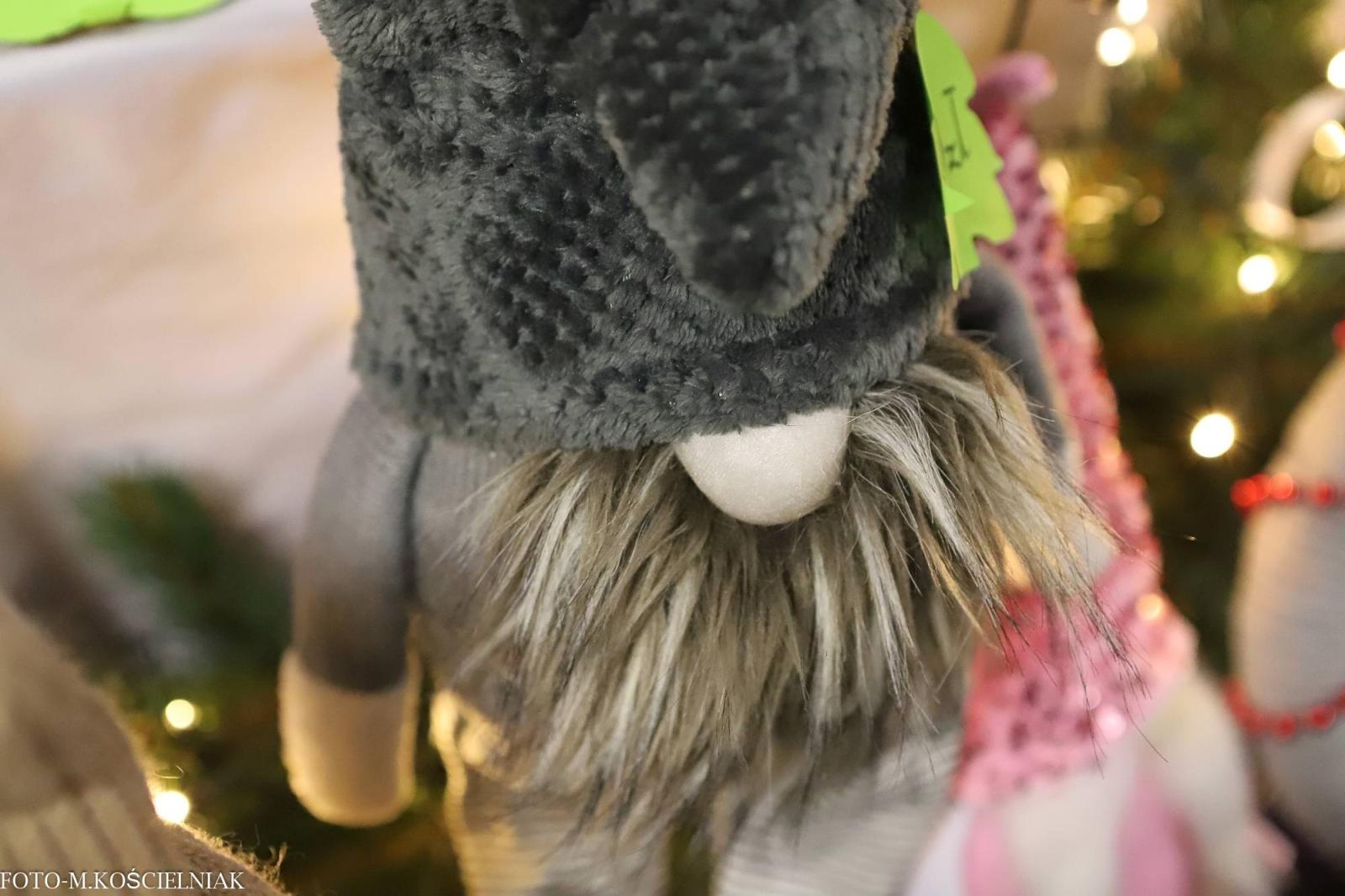 Zdjęcie w galerii na portalu naszraciborz.pl: Jak Gustaw pokochał święta. Kiermasz świąteczny w SP 15 [FOTO] wiadomości z regionu