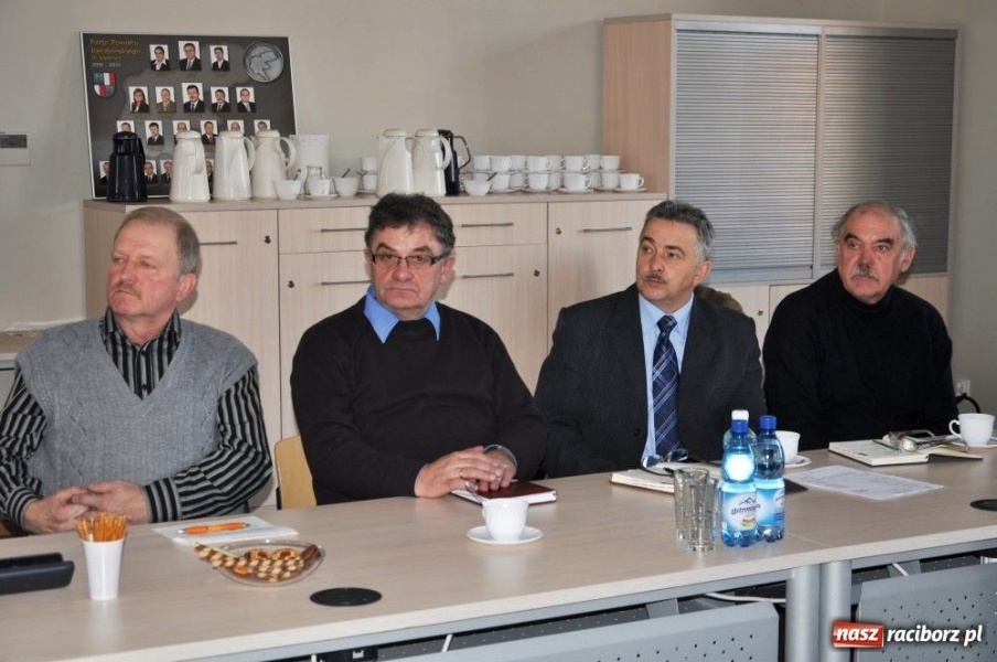 Zdjęcie w galerii na portalu naszraciborz.pl: Debatowali o melioracji... wiadomości z regionu