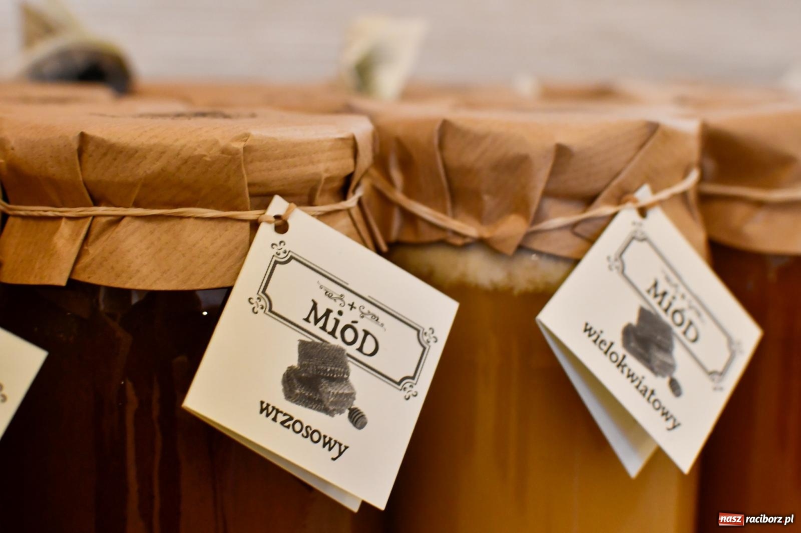 Zdjęcie w galerii na portalu naszraciborz.pl: W Rudach szykuje się ruch jak w Rzymie. Ruszył największy jarmark w regionie [FOTO i WIDEO] wiadomości z regionu