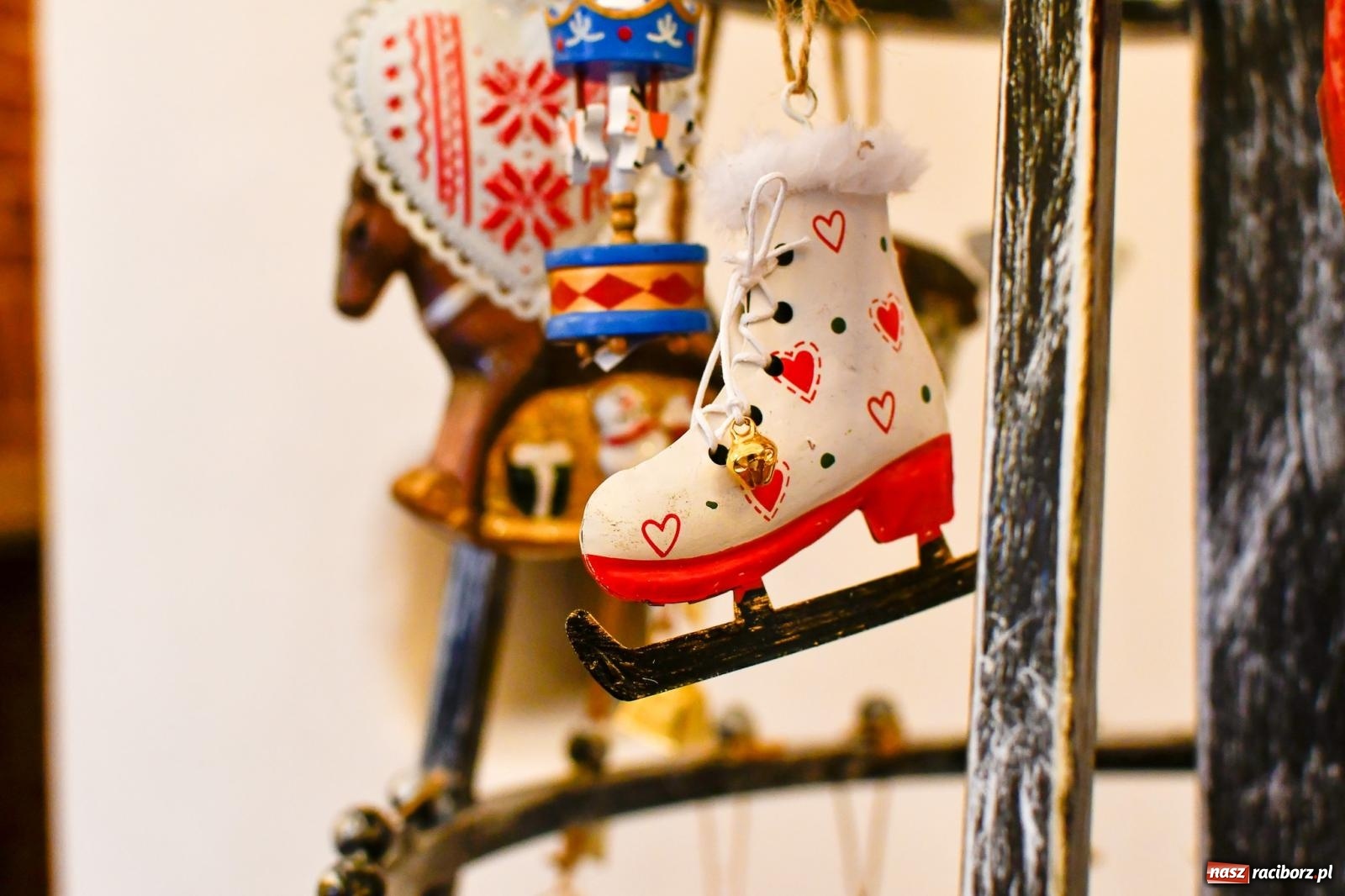 Zdjęcie w galerii na portalu naszraciborz.pl: W Rudach szykuje się ruch jak w Rzymie. Ruszył największy jarmark w regionie [FOTO i WIDEO] wiadomości z regionu