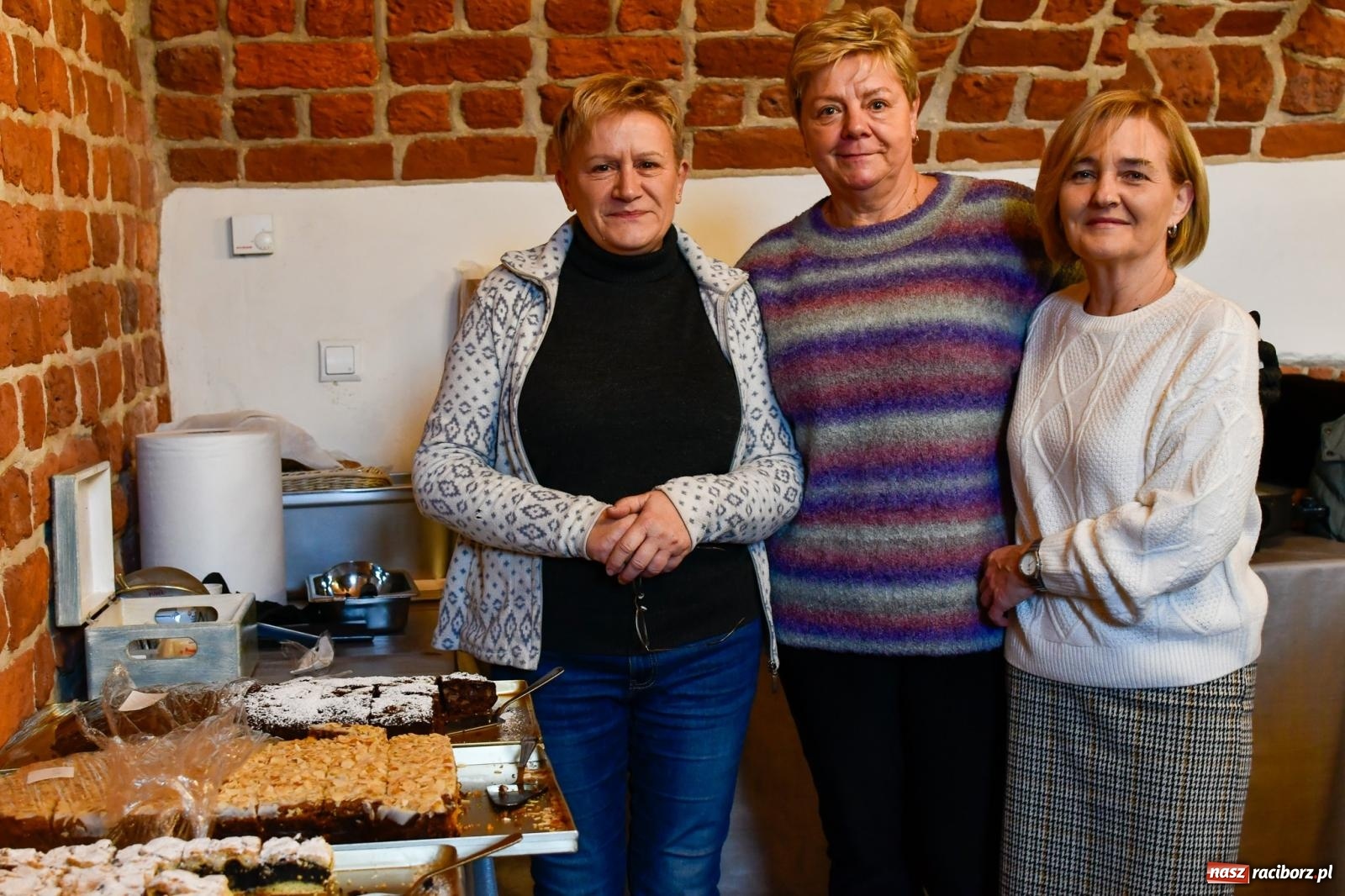 Zdjęcie w galerii na portalu naszraciborz.pl: W Rudach szykuje się ruch jak w Rzymie. Ruszył największy jarmark w regionie [FOTO i WIDEO] wiadomości z regionu