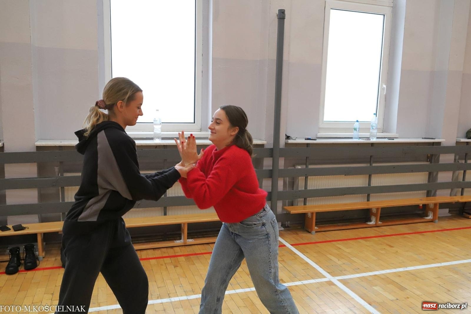 Zdjęcie w galerii na portalu naszraciborz.pl: W życiu nie ma STOP klatki. Seminarium samoobrony w PCS wiadomości z regionu