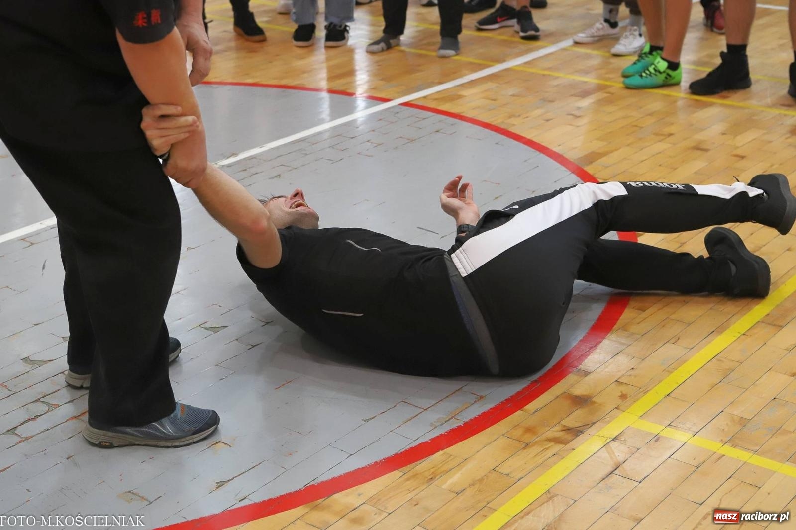 Zdjęcie w galerii na portalu naszraciborz.pl: W życiu nie ma STOP klatki. Seminarium samoobrony w PCS wiadomości z regionu