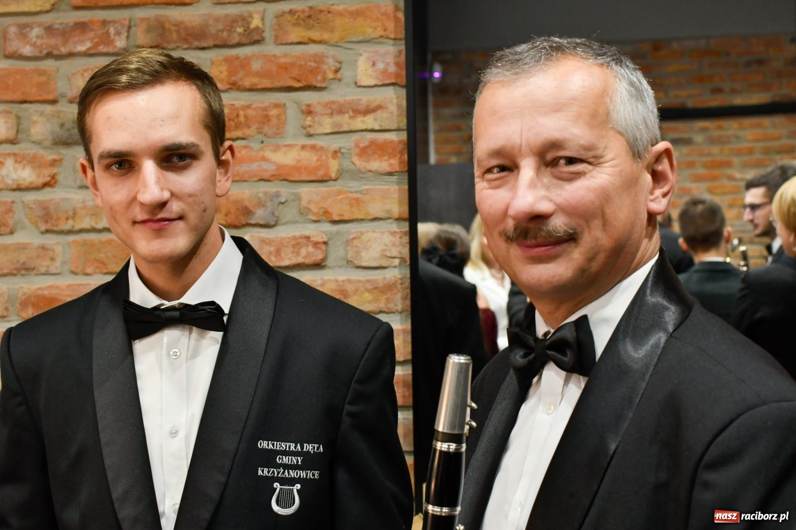 Zdjęcie w galerii na portalu naszraciborz.pl: Kiermasz świąteczny w Tworkowie z premierą banknotu kolekcjonerskiego [FOTO i WIDEO] wiadomości z regionu