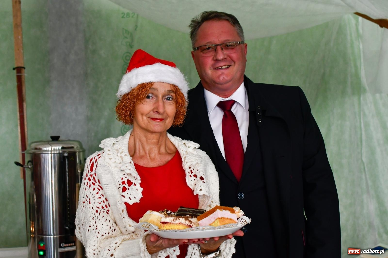 Zdjęcie w galerii na portalu naszraciborz.pl: Tańce, śpiewy i smakołyki. Pietrowicki kiermasz bożonarodzeniowy [FOTO i WIDEO] wiadomości z regionu