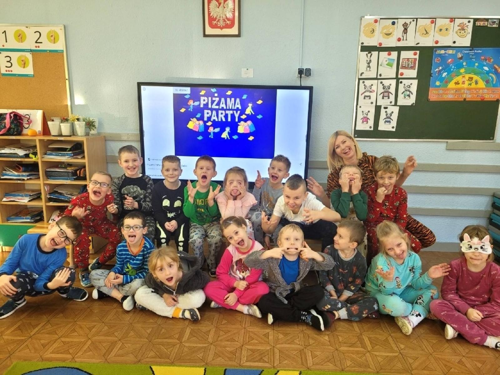 Zdjęcie w galerii na portalu naszraciborz.pl: Dzień piżamy w przedszkolu na Polnej wiadomości z regionu