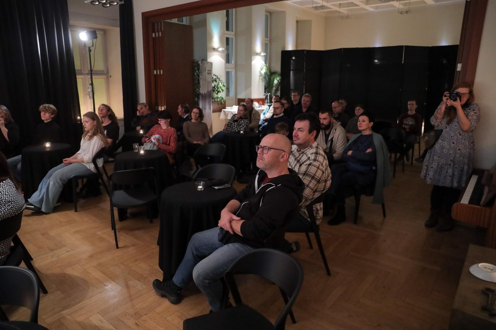 Zdjęcie w galerii na portalu naszraciborz.pl: Detektywi lokalnej historii gośćmi spotkania W punkt wiadomości z regionu