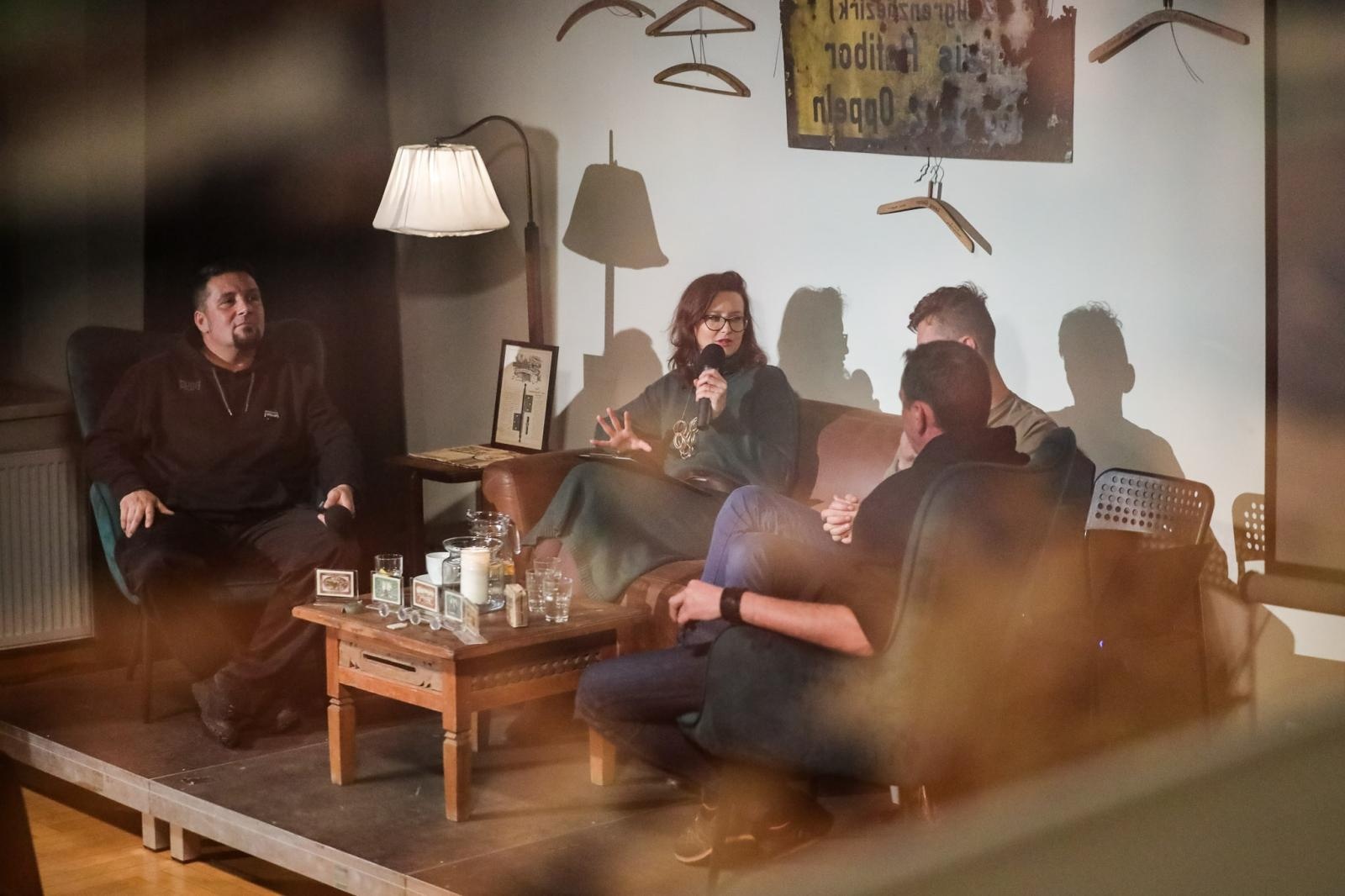 Zdjęcie w galerii na portalu naszraciborz.pl: Detektywi lokalnej historii gośćmi spotkania W punkt wiadomości z regionu