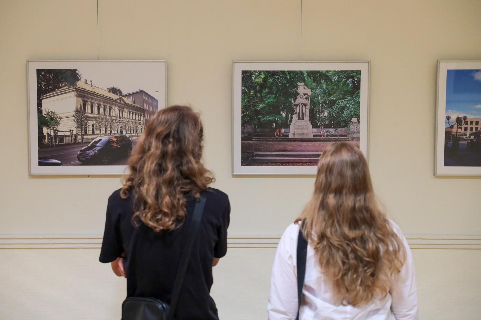 Zdjęcie w galerii na portalu naszraciborz.pl: Detektywi lokalnej historii gośćmi spotkania W punkt wiadomości z regionu