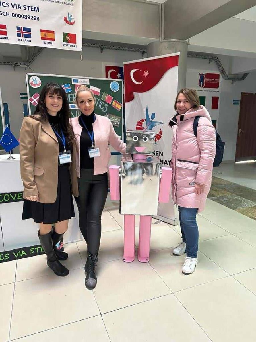 Zdjęcie w galerii na portalu naszraciborz.pl: II Międzynarodowe Spotkanie w Kaysieri z udziałem ekipy z SP 4 wiadomości z regionu