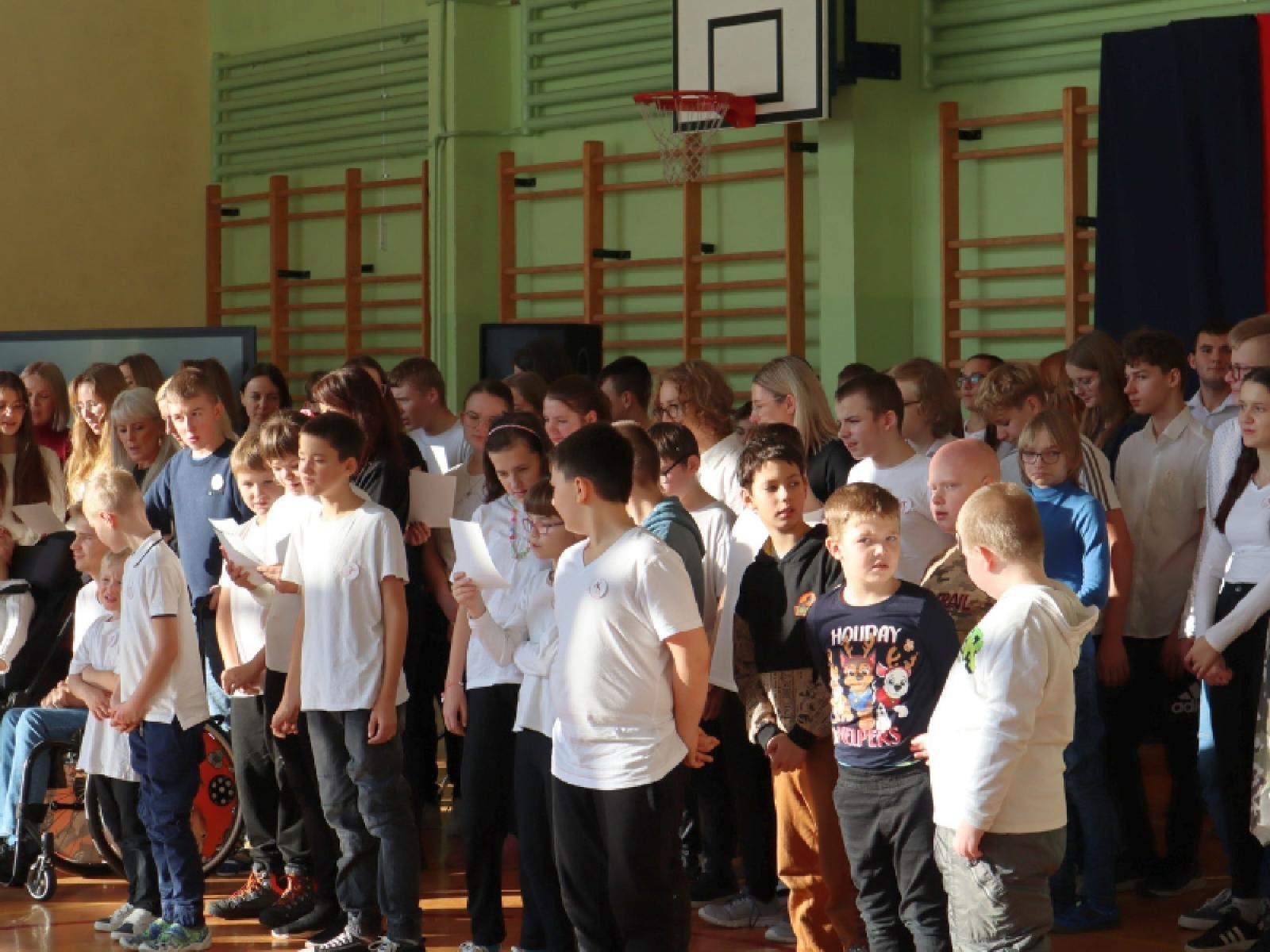 Zdjęcie w galerii na portalu naszraciborz.pl: Międzynarodowy Dzień Osób z Niepełnosprawnościami w ZSS [FOTO i WIDEO] wiadomości z regionu