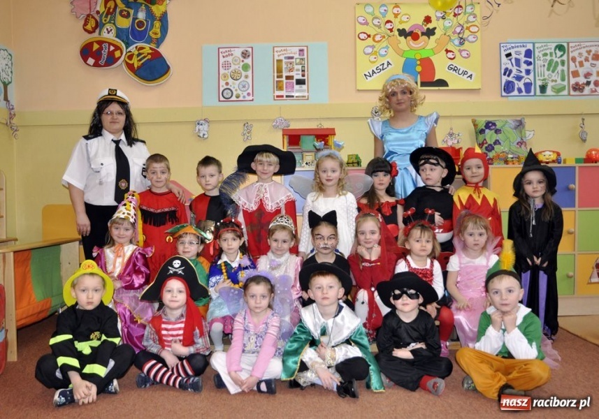 Zdjęcie w galerii na portalu naszraciborz.pl: Pięknie i kolorowo w Krzanowicach wiadomości z regionu