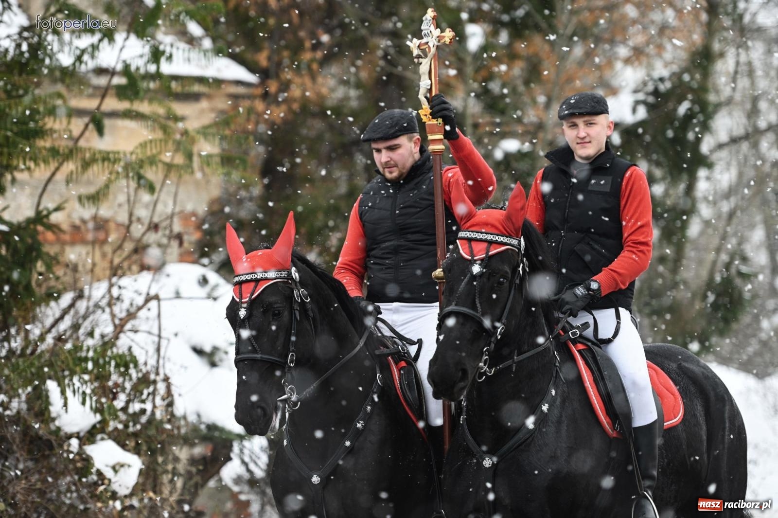 Zdjęcie w galerii na portalu naszraciborz.pl: Od św. Wacława do Mikołaszka. Krzanowice wierne tradycji [FOTO i WIDEO] wiadomości z regionu