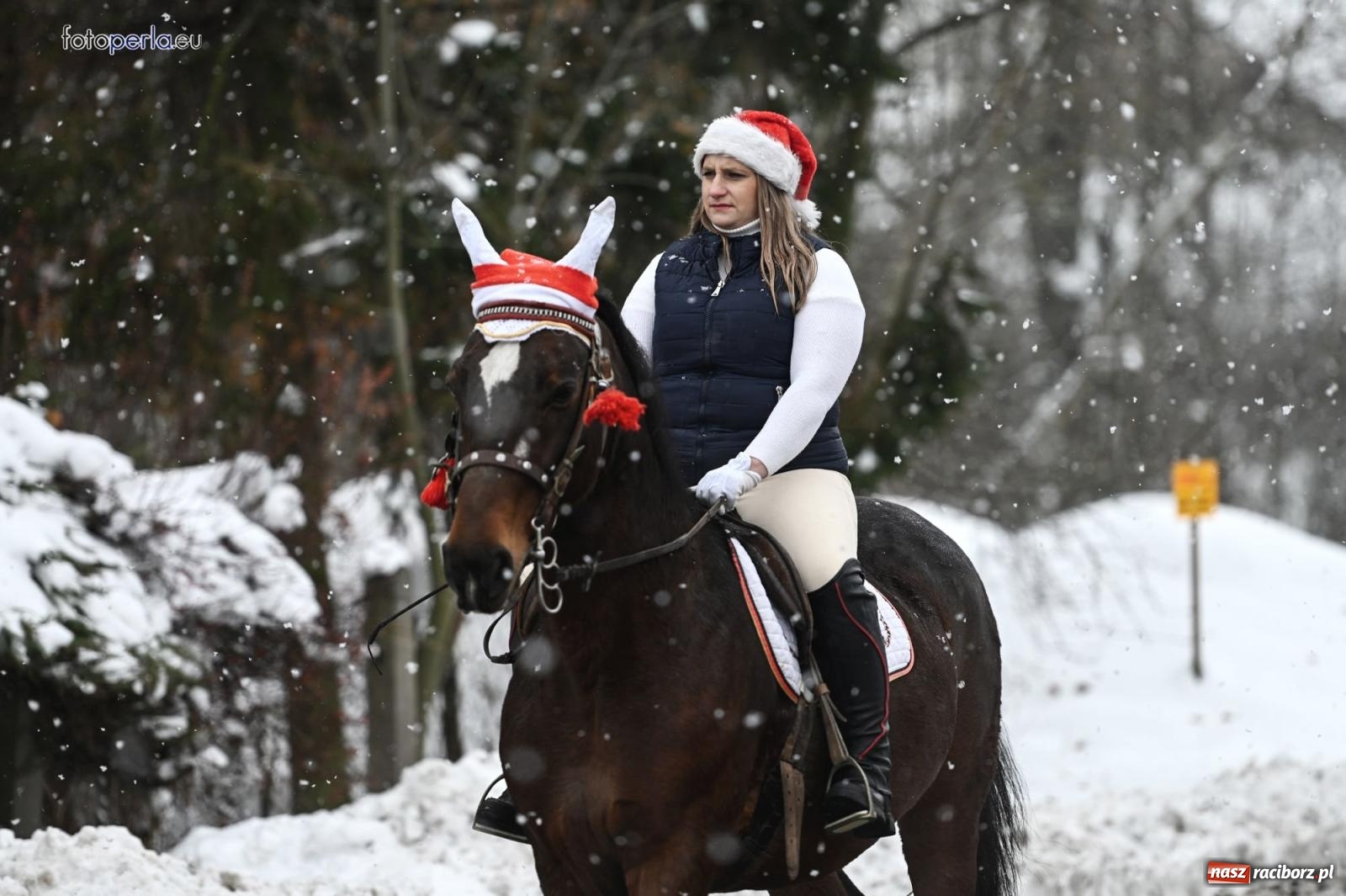 Zdjęcie w galerii na portalu naszraciborz.pl: Od św. Wacława do Mikołaszka. Krzanowice wierne tradycji [FOTO i WIDEO] wiadomości z regionu