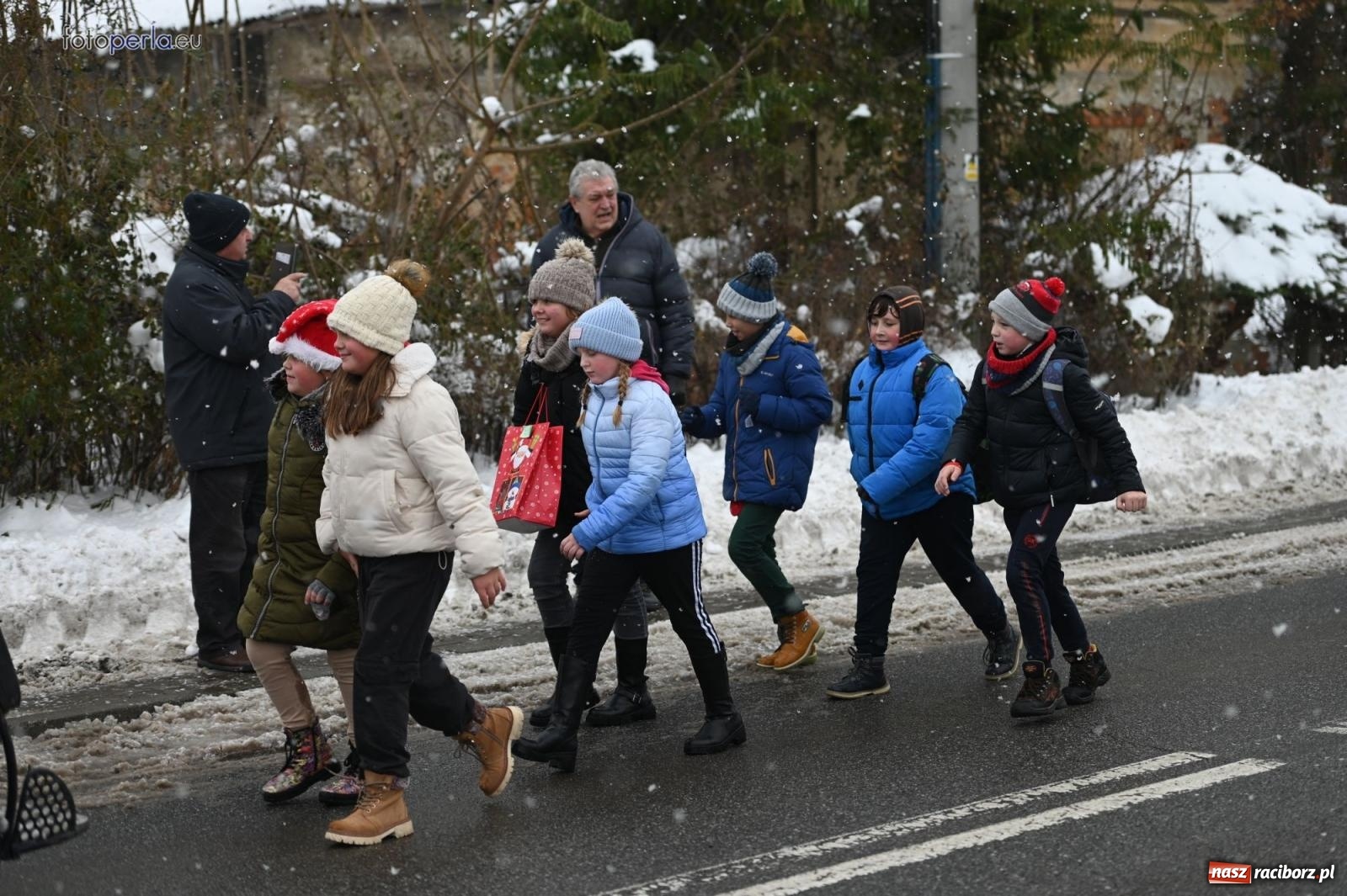 Zdjęcie w galerii na portalu naszraciborz.pl: Od św. Wacława do Mikołaszka. Krzanowice wierne tradycji [FOTO i WIDEO] wiadomości z regionu