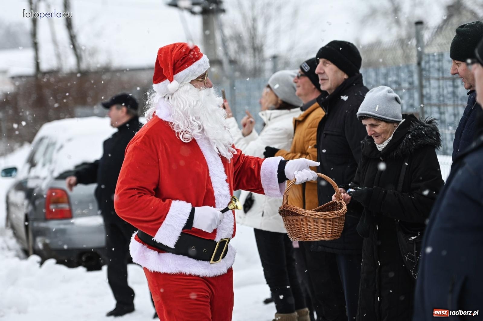 Zdjęcie w galerii na portalu naszraciborz.pl: Od św. Wacława do Mikołaszka. Krzanowice wierne tradycji [FOTO i WIDEO] wiadomości z regionu