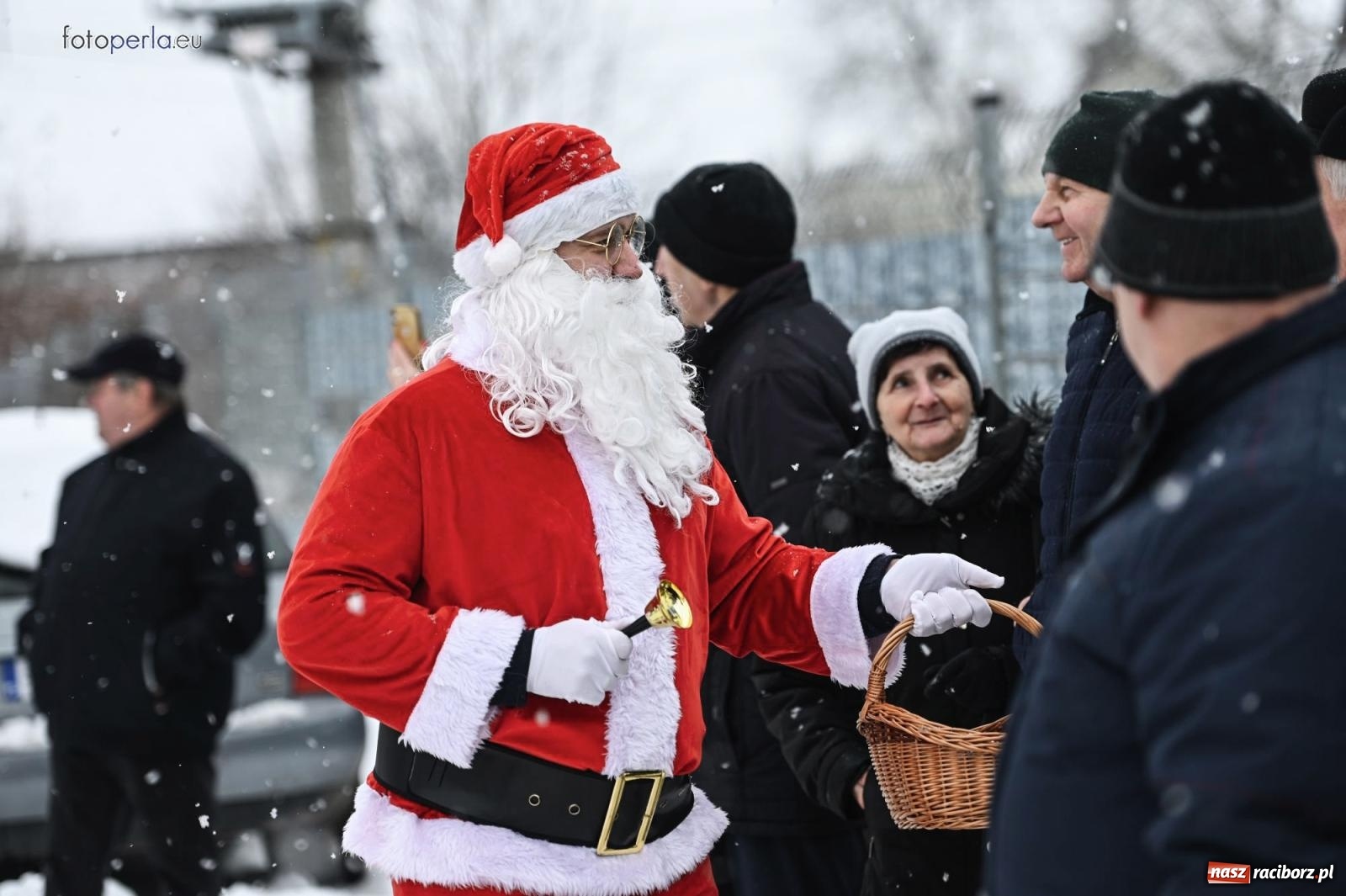 Zdjęcie w galerii na portalu naszraciborz.pl: Od św. Wacława do Mikołaszka. Krzanowice wierne tradycji [FOTO i WIDEO] wiadomości z regionu