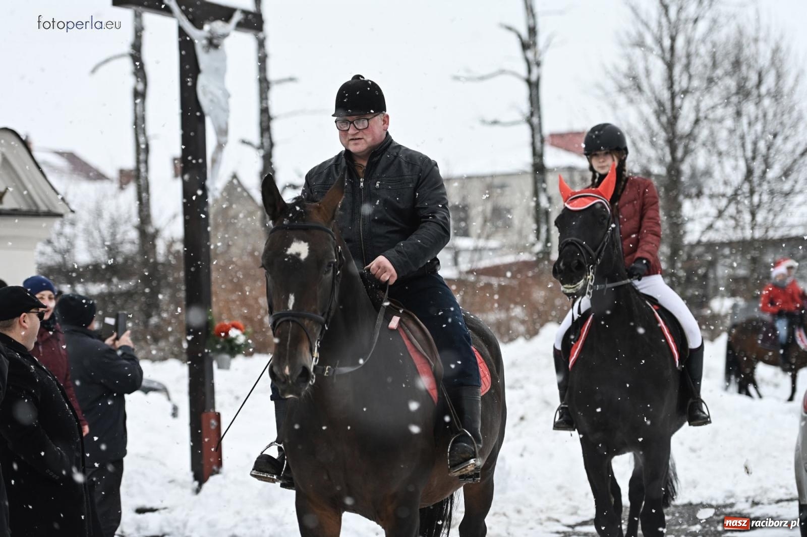 Zdjęcie w galerii na portalu naszraciborz.pl: Od św. Wacława do Mikołaszka. Krzanowice wierne tradycji [FOTO i WIDEO] wiadomości z regionu