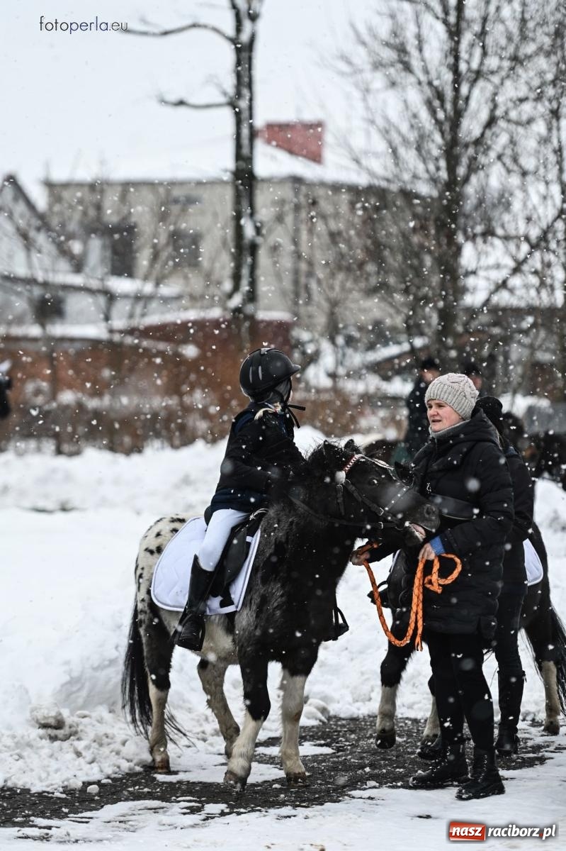 Zdjęcie w galerii na portalu naszraciborz.pl: Od św. Wacława do Mikołaszka. Krzanowice wierne tradycji [FOTO i WIDEO] wiadomości z regionu