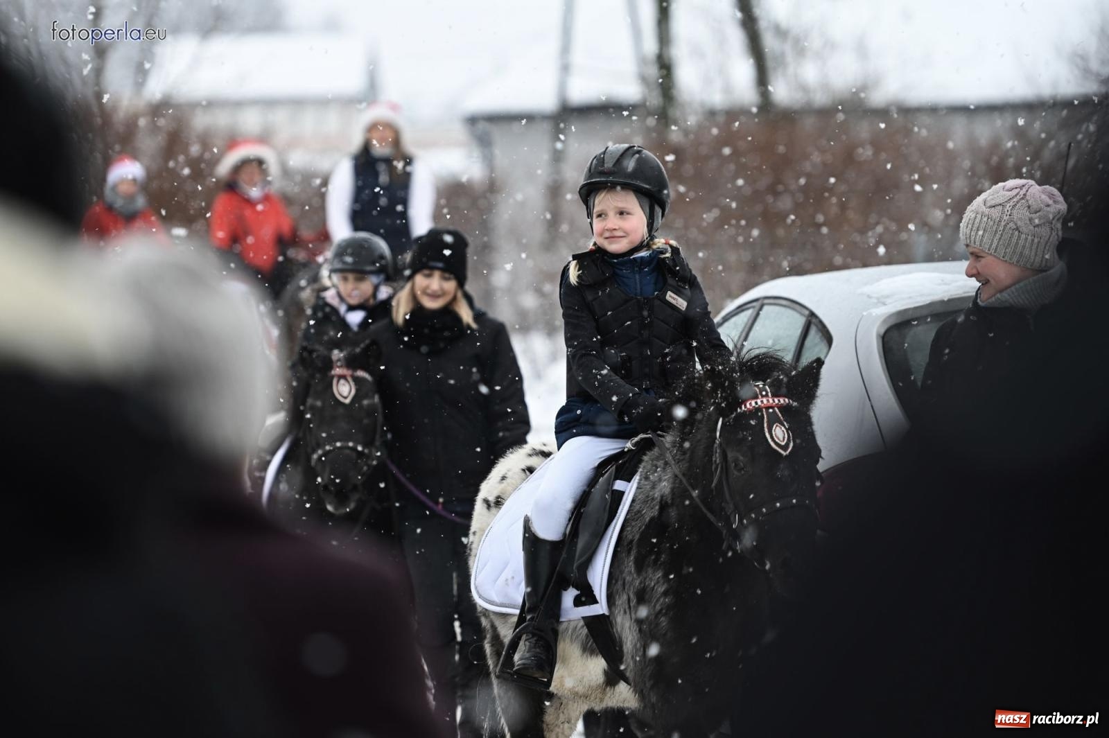 Zdjęcie w galerii na portalu naszraciborz.pl: Od św. Wacława do Mikołaszka. Krzanowice wierne tradycji [FOTO i WIDEO] wiadomości z regionu