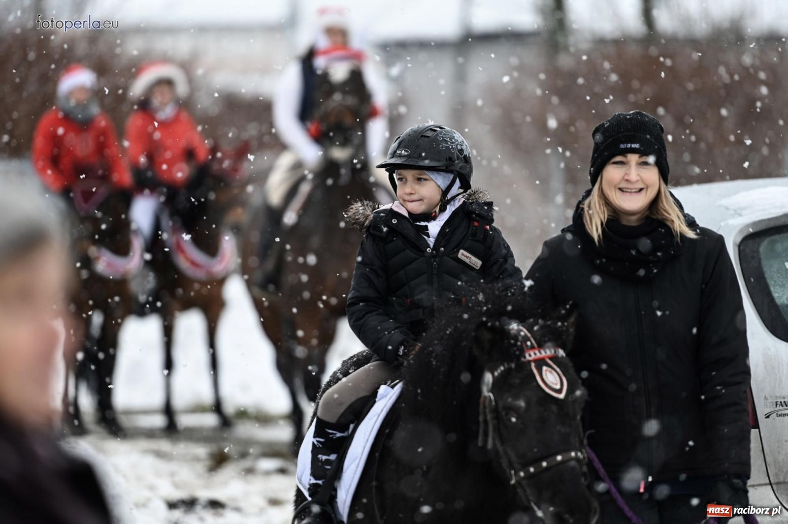 Zdjęcie w galerii na portalu naszraciborz.pl: Od św. Wacława do Mikołaszka. Krzanowice wierne tradycji [FOTO i WIDEO] wiadomości z regionu