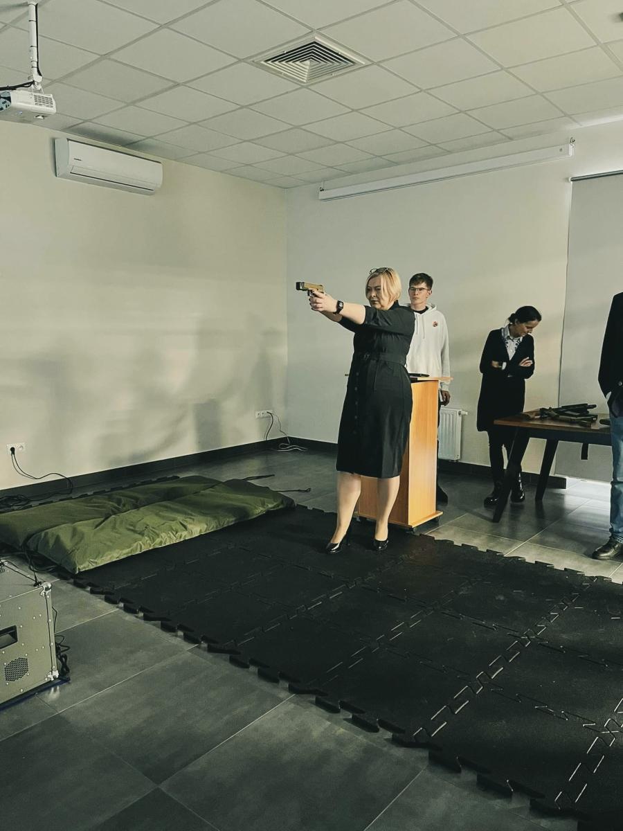 Zdjęcie w galerii na portalu naszraciborz.pl: Pietrowice Wielkie mają nowoczesną wirtualną strzelnicę wiadomości z regionu