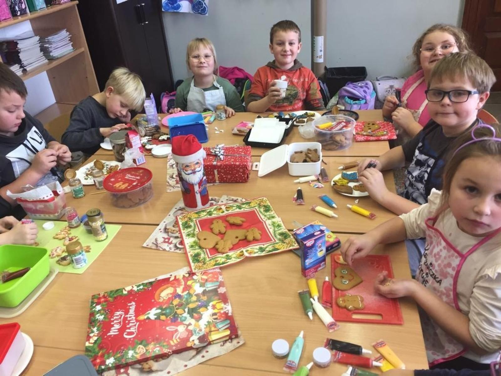 Zdjęcie w galerii na portalu naszraciborz.pl: Bald ist Weihnachten. W Studziennej zapachniało piernikami wiadomości z regionu