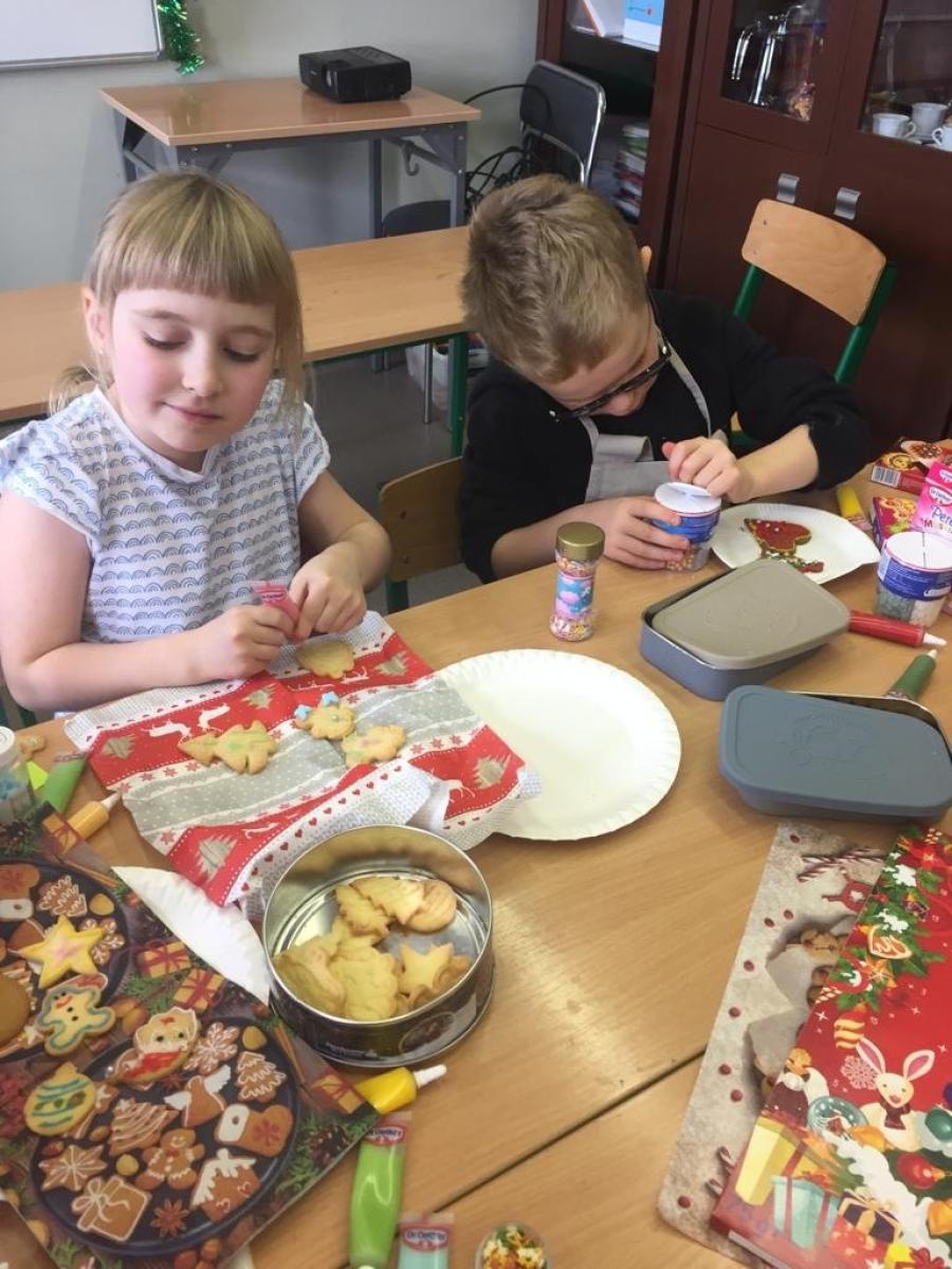 Zdjęcie w galerii na portalu naszraciborz.pl: Bald ist Weihnachten. W Studziennej zapachniało piernikami wiadomości z regionu