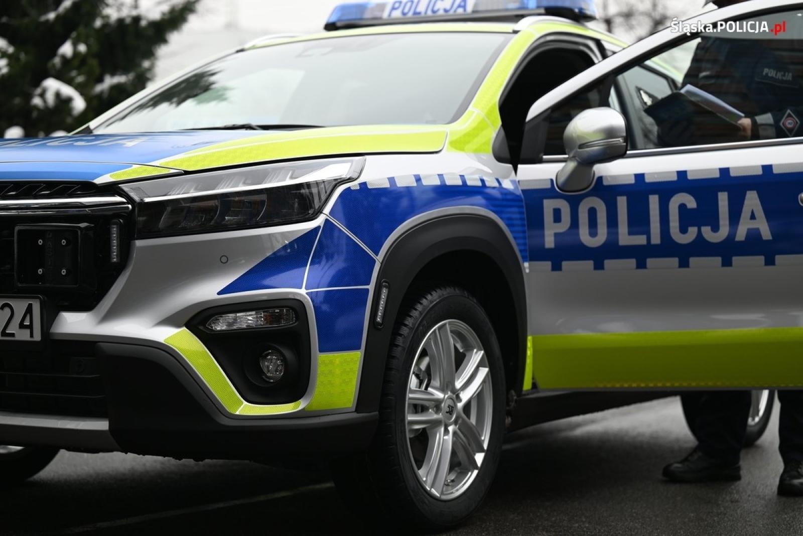 Zdjęcie w galerii na portalu naszraciborz.pl: Hybrydy dla śląskiej, w tym raciborskiej policji wiadomości z regionu