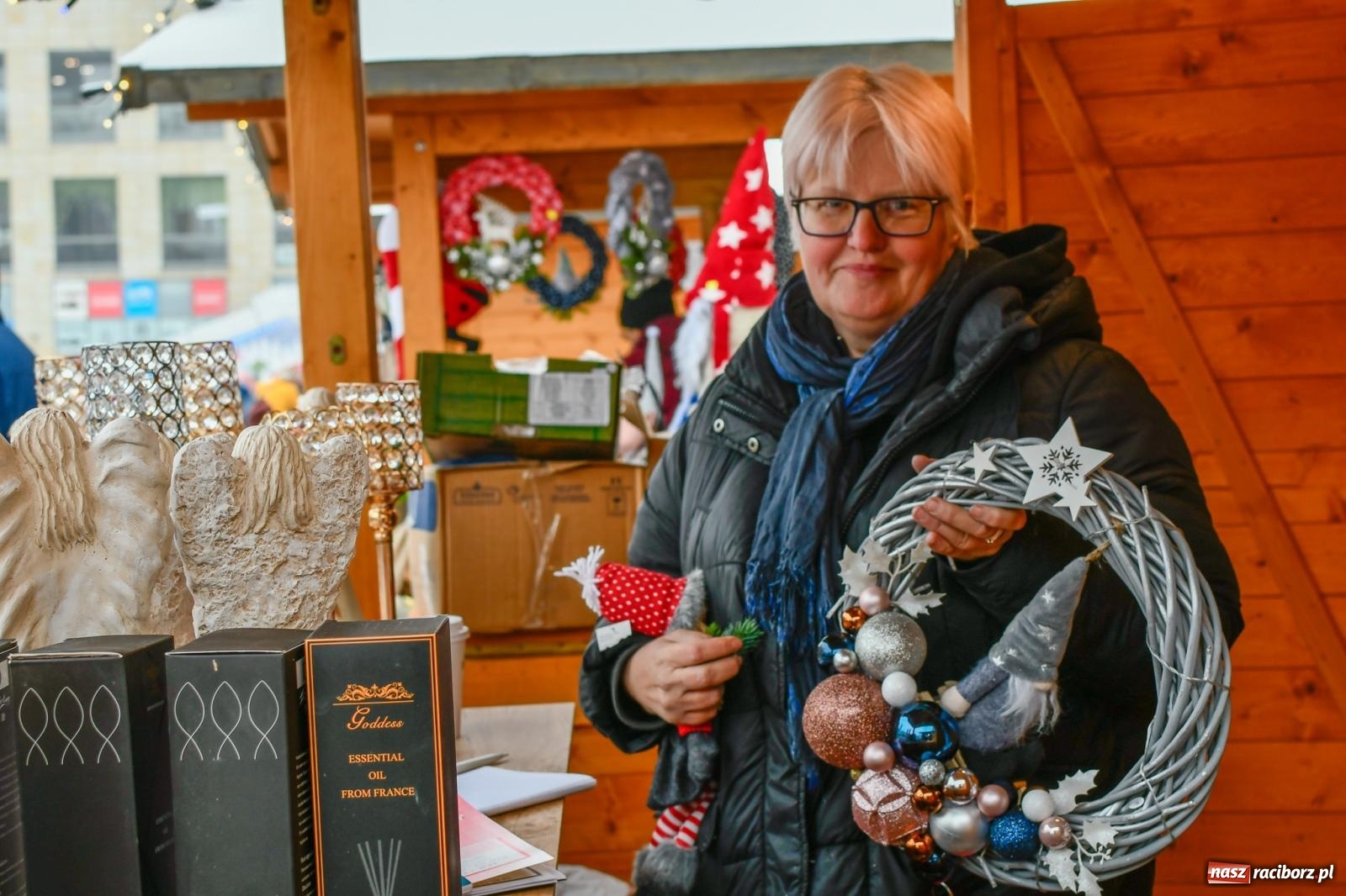 Zdjęcie w galerii na portalu naszraciborz.pl: Ruszył raciborski jarmark na Rynku [FOTO i WIDEO] wiadomości z regionu