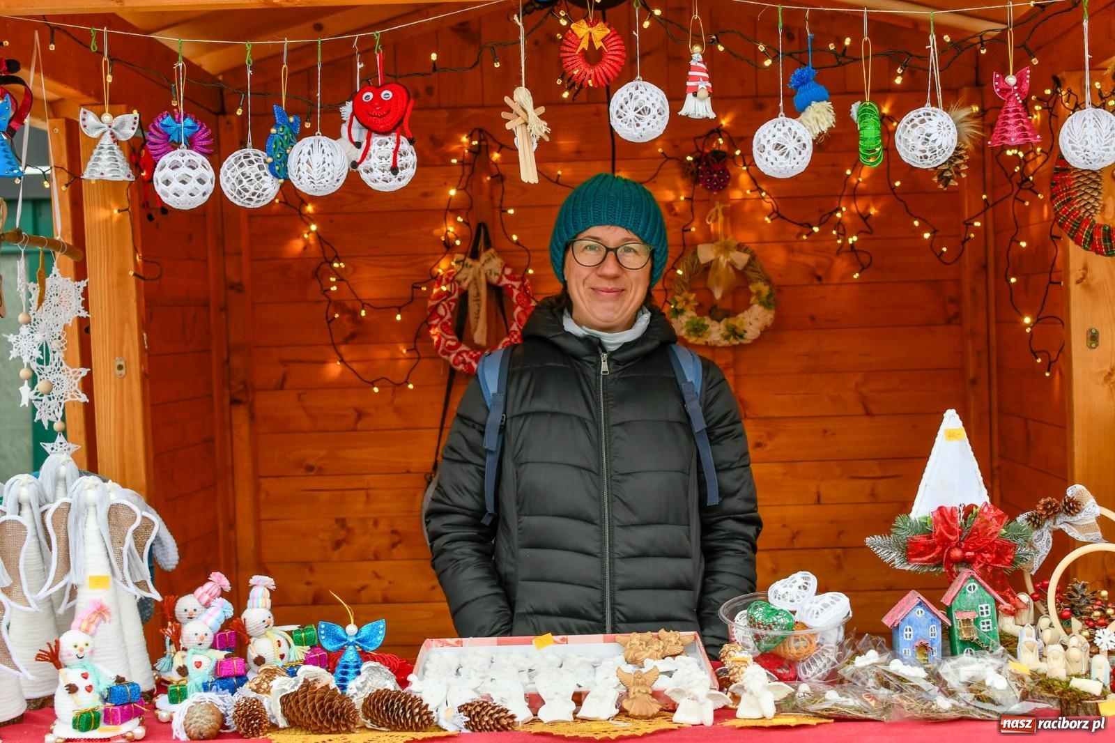 Zdjęcie w galerii na portalu naszraciborz.pl: Ruszył raciborski jarmark na Rynku [FOTO i WIDEO] wiadomości z regionu