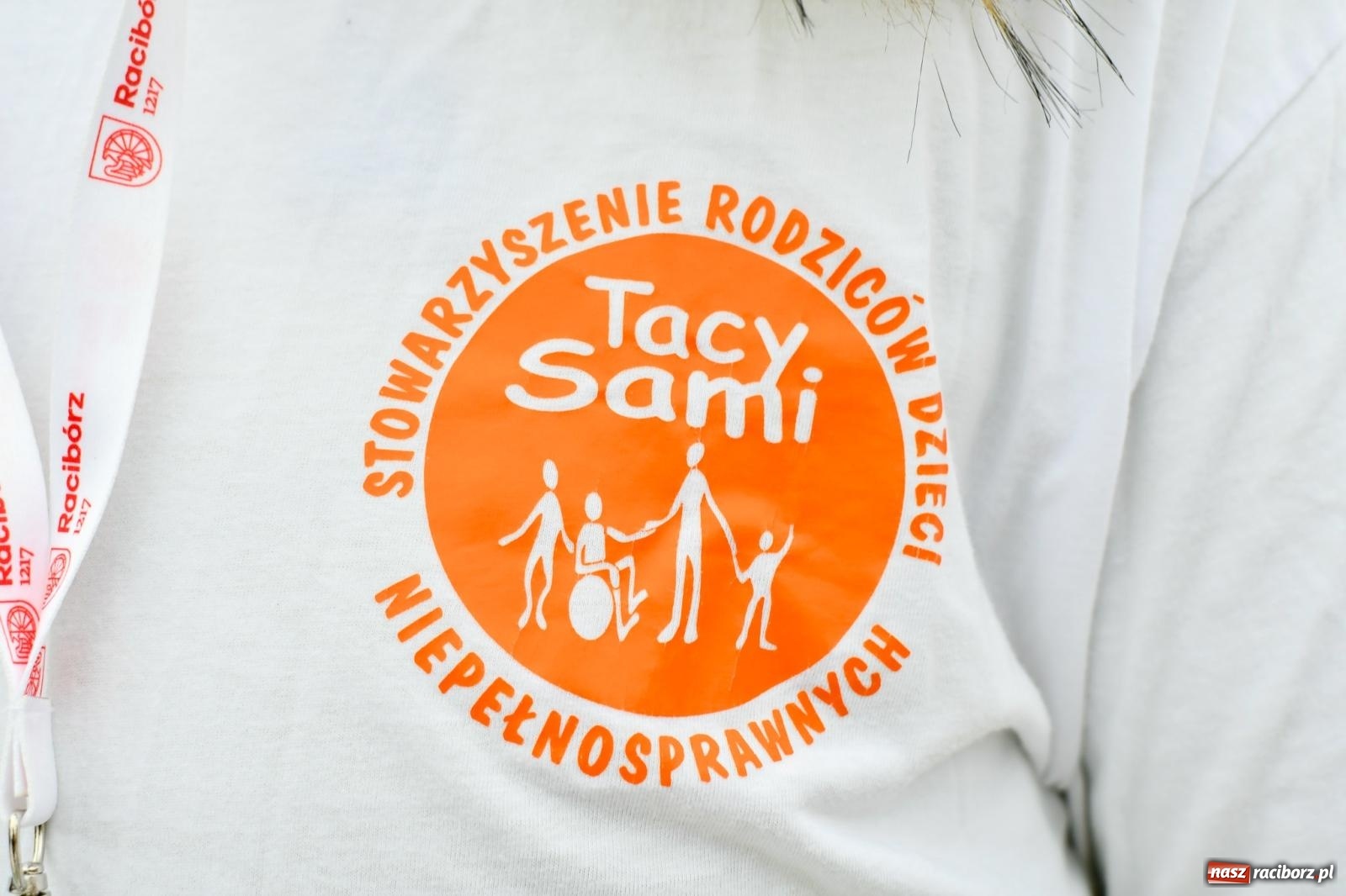 Zdjęcie w galerii na portalu naszraciborz.pl: Ruszył raciborski jarmark na Rynku [FOTO i WIDEO] wiadomości z regionu