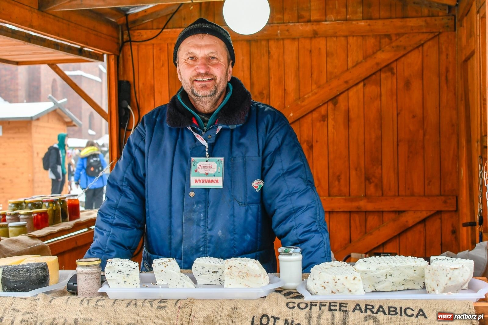 Zdjęcie w galerii na portalu naszraciborz.pl: Ruszył raciborski jarmark na Rynku [FOTO i WIDEO] wiadomości z regionu