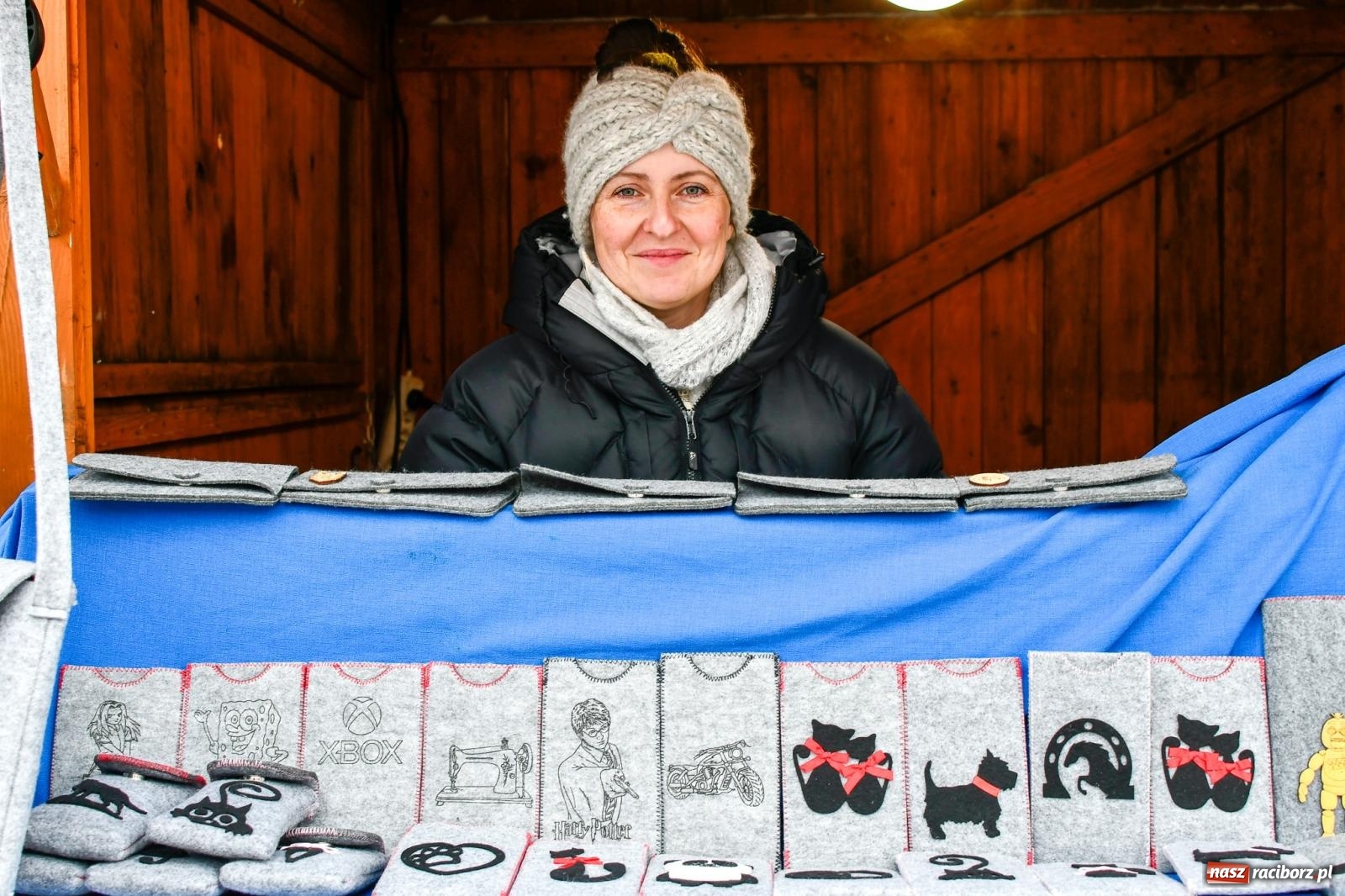 Zdjęcie w galerii na portalu naszraciborz.pl: Ruszył raciborski jarmark na Rynku [FOTO i WIDEO] wiadomości z regionu