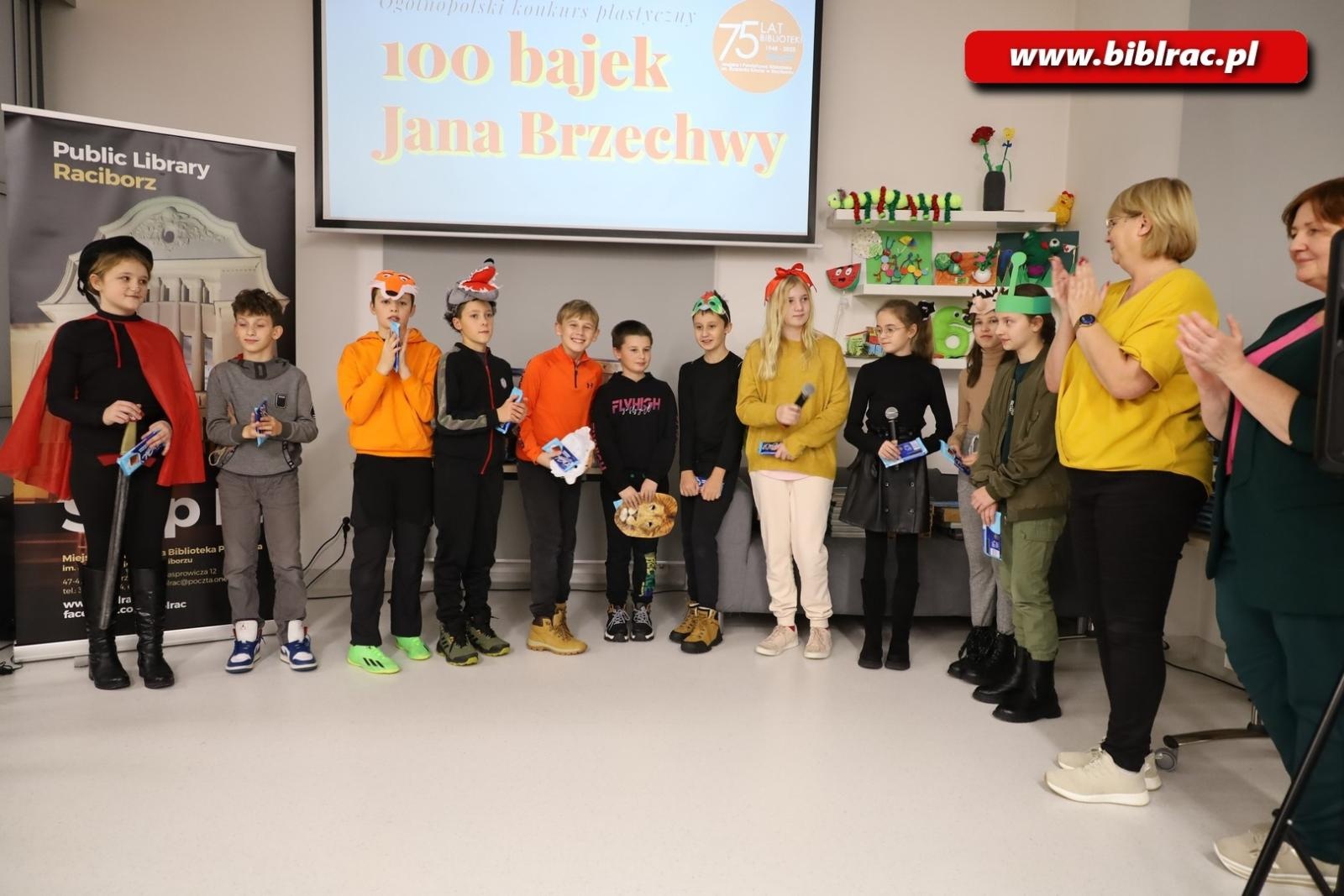 Zdjęcie w galerii na portalu naszraciborz.pl: Bajki Brzechwy przebojem konkursów plastycznych w bibliotece wiadomości z regionu