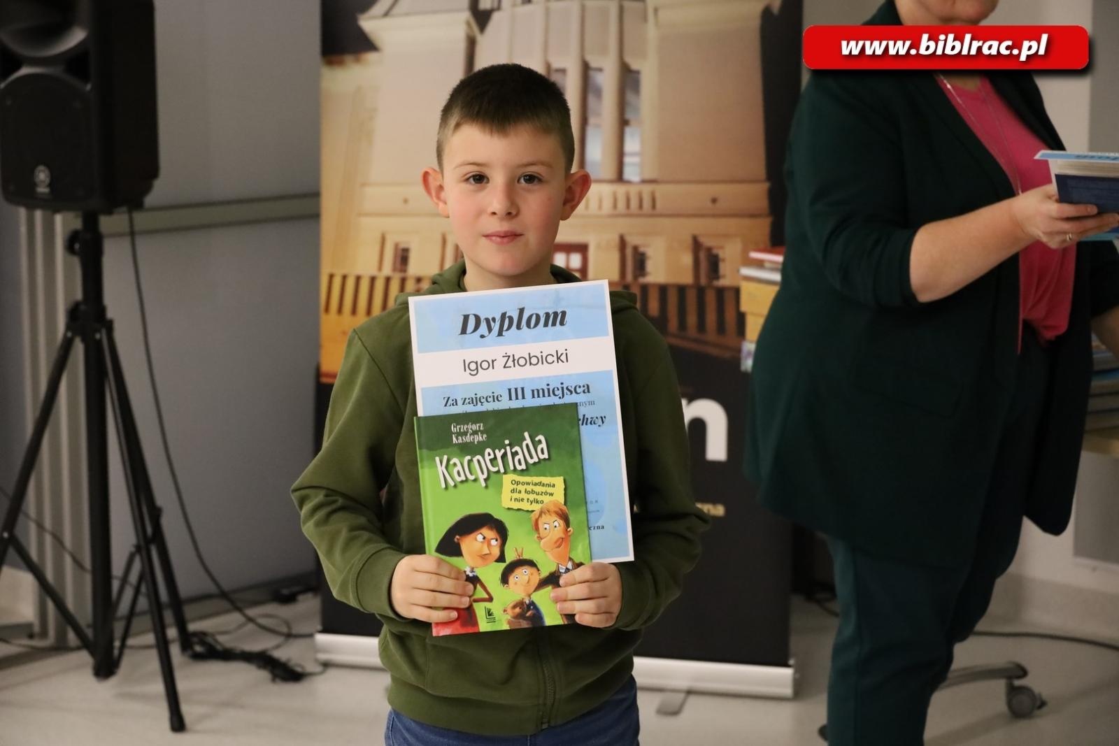 Zdjęcie w galerii na portalu naszraciborz.pl: Bajki Brzechwy przebojem konkursów plastycznych w bibliotece wiadomości z regionu