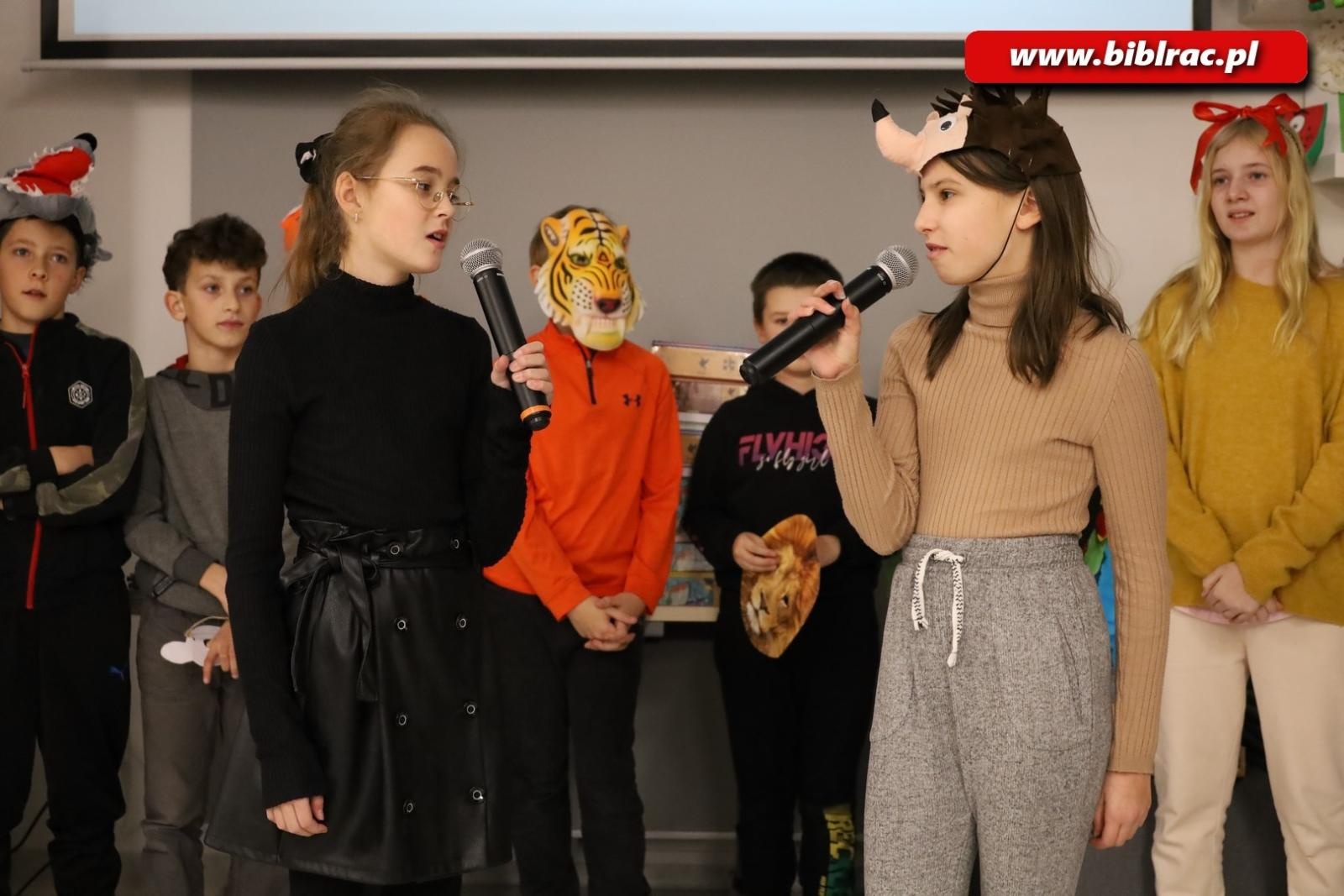 Zdjęcie w galerii na portalu naszraciborz.pl: Bajki Brzechwy przebojem konkursów plastycznych w bibliotece wiadomości z regionu