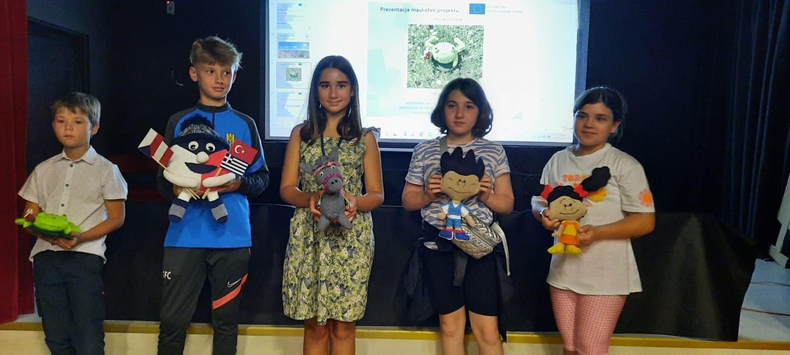 Zdjęcie w galerii na portalu naszraciborz.pl: SP1 na Ostrogu w programie Team Spirit wiadomości z regionu