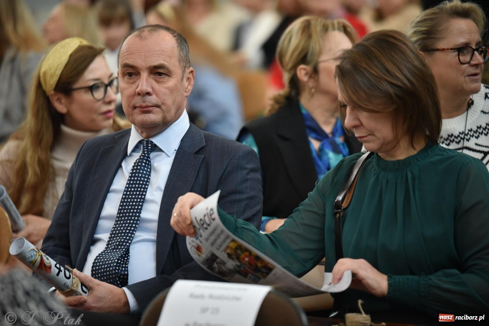 Zdjęcie w galerii na portalu naszraciborz.pl: Janek Górka zaśpiewał na urodzinach Piętnastki. Szkoła przy Słowackiego ma już 40 lat [FOTO i WIDEO] wiadomości z regionu