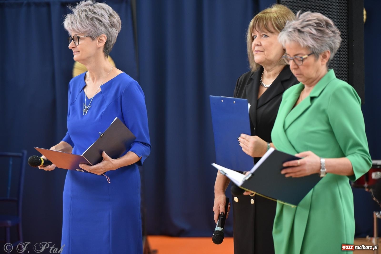 Zdjęcie w galerii na portalu naszraciborz.pl: Janek Górka zaśpiewał na urodzinach Piętnastki. Szkoła przy Słowackiego ma już 40 lat [FOTO i WIDEO] wiadomości z regionu