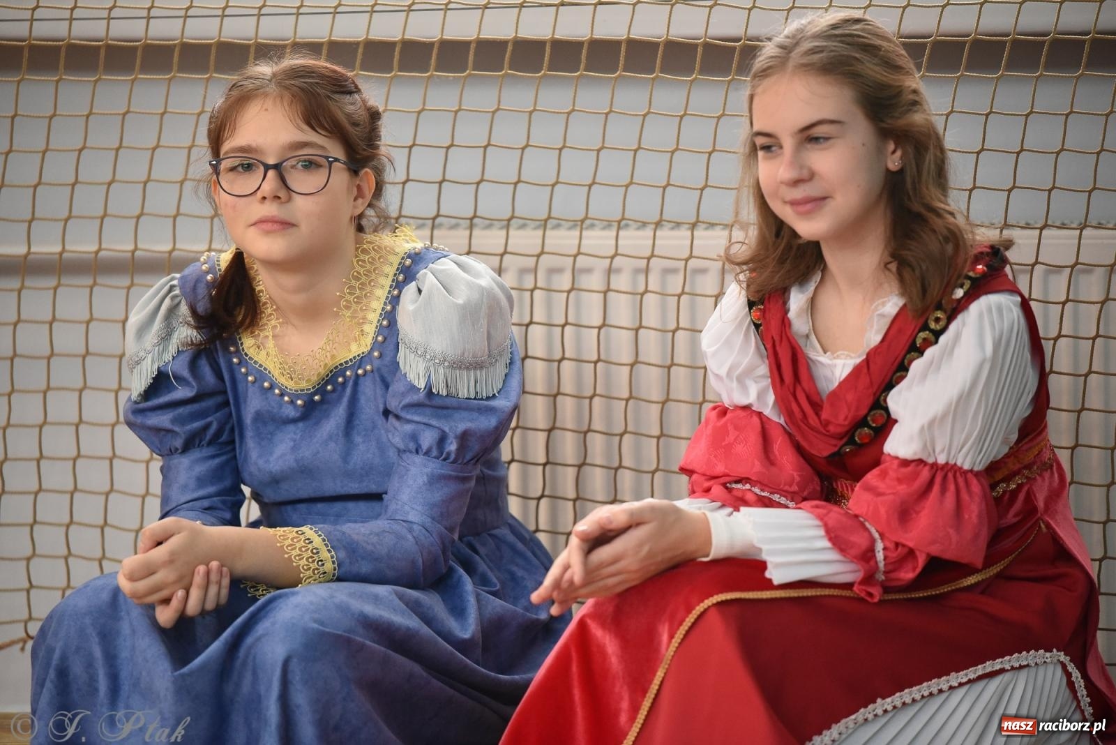 Zdjęcie w galerii na portalu naszraciborz.pl: Janek Górka zaśpiewał na urodzinach Piętnastki. Szkoła przy Słowackiego ma już 40 lat [FOTO i WIDEO] wiadomości z regionu