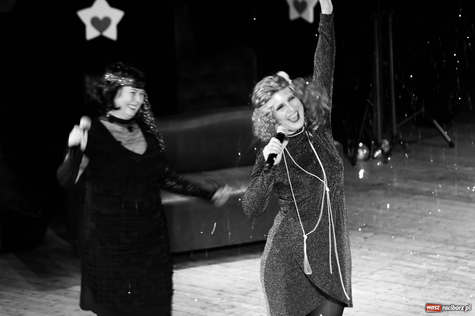 Zdjęcie w galerii na portalu naszraciborz.pl: Dwadzieścia lat minęło. Jubileuszowa Gwiazdka Serc [FOTO i WIDEO] wiadomości z regionu