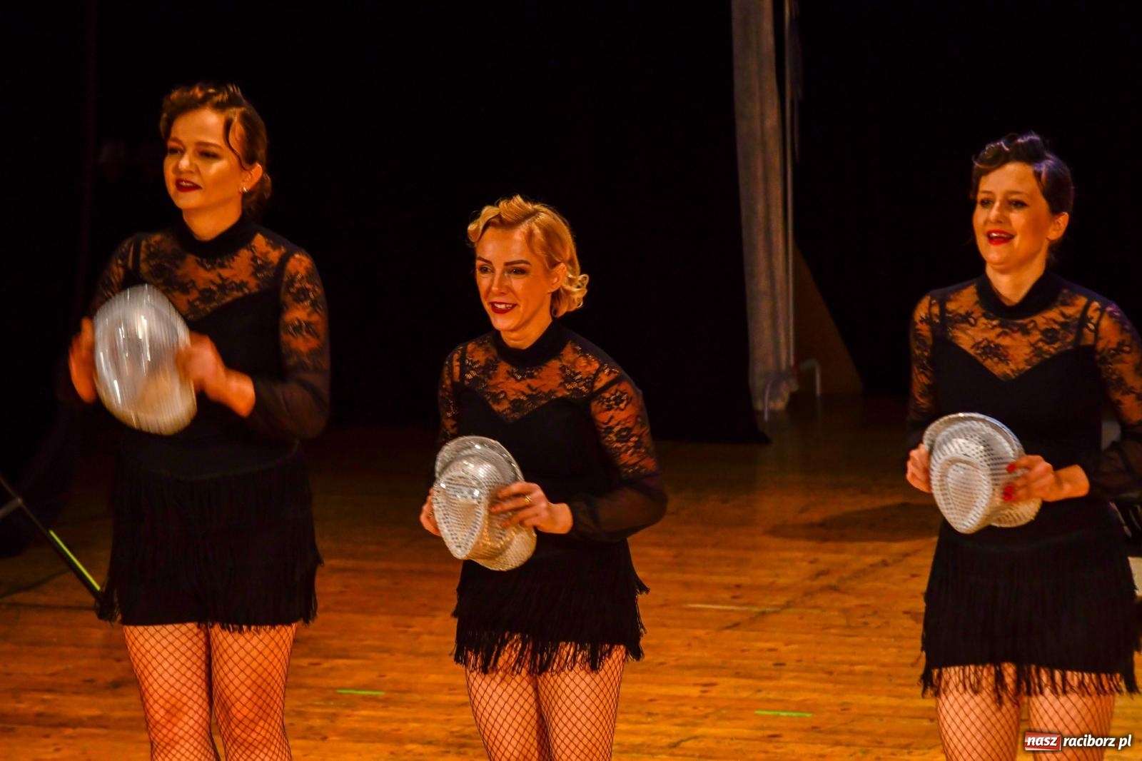 Zdjęcie w galerii na portalu naszraciborz.pl: Dwadzieścia lat minęło. Jubileuszowa Gwiazdka Serc [FOTO i WIDEO] wiadomości z regionu