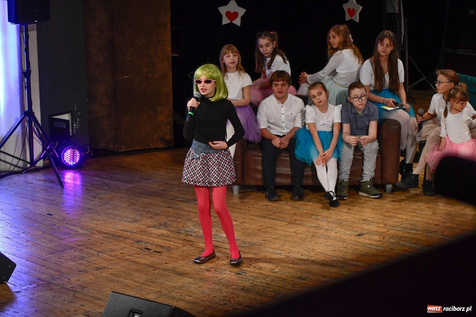 Zdjęcie w galerii na portalu naszraciborz.pl: Dwadzieścia lat minęło. Jubileuszowa Gwiazdka Serc [FOTO i WIDEO] wiadomości z regionu