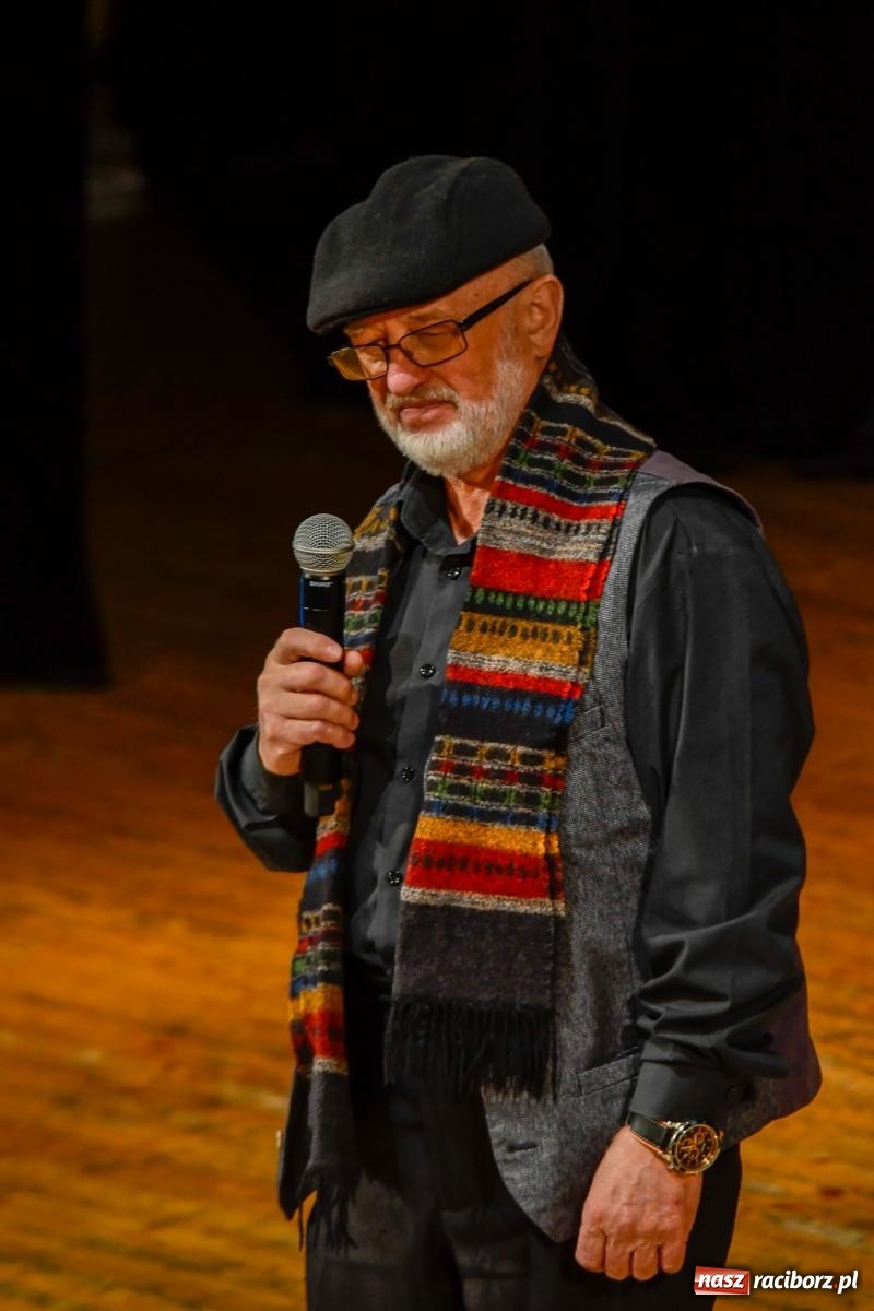 Zdjęcie w galerii na portalu naszraciborz.pl: Dwadzieścia lat minęło. Jubileuszowa Gwiazdka Serc [FOTO i WIDEO] wiadomości z regionu