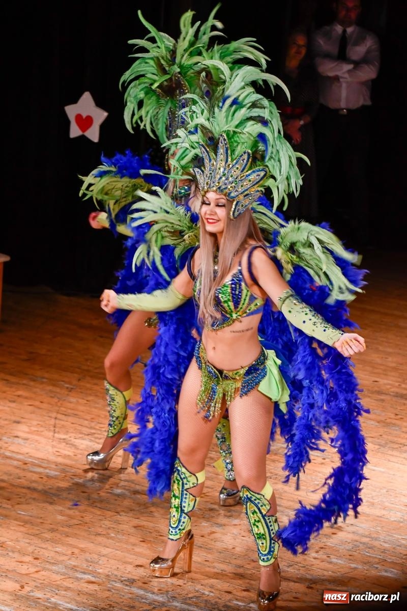 Zdjęcie w galerii na portalu naszraciborz.pl: Dwadzieścia lat minęło. Jubileuszowa Gwiazdka Serc [FOTO i WIDEO] wiadomości z regionu